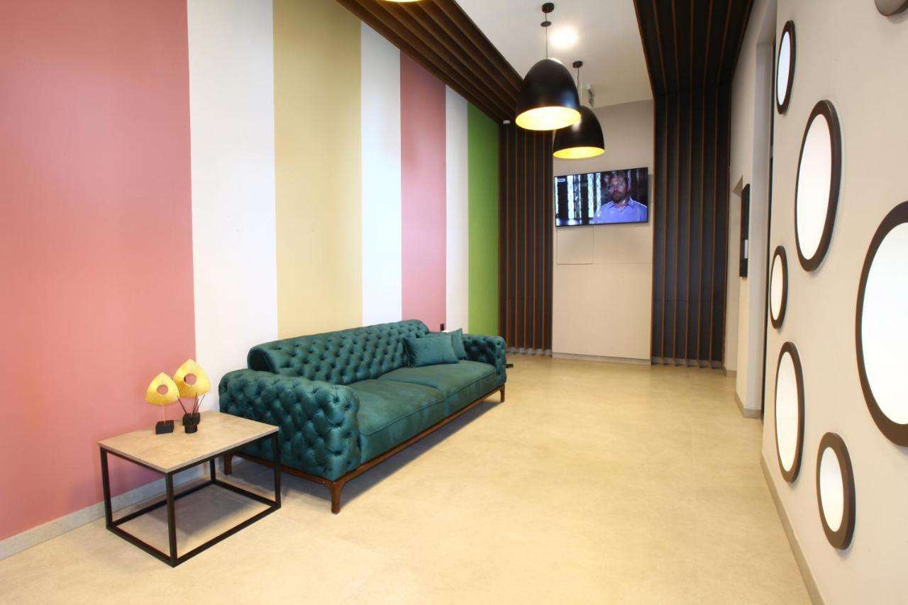 Hotel Etna Gracanica  Εξωτερικό φωτογραφία