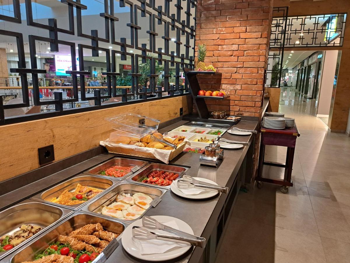 Hotel Etna Gracanica  Εξωτερικό φωτογραφία